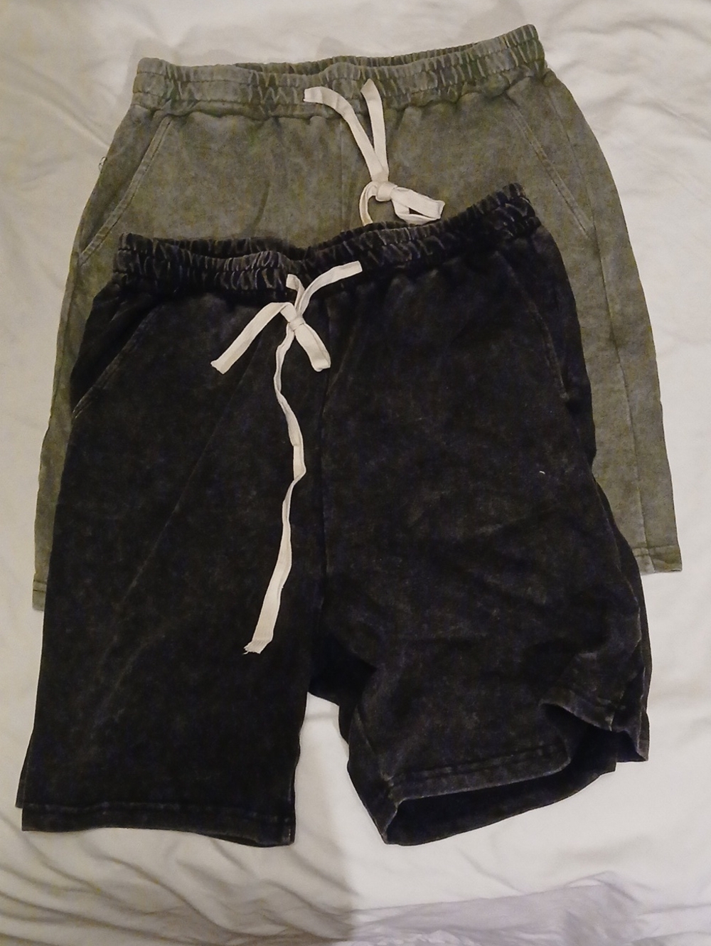 Men's Mineral Wash Athletic Shorts - Black & Gray